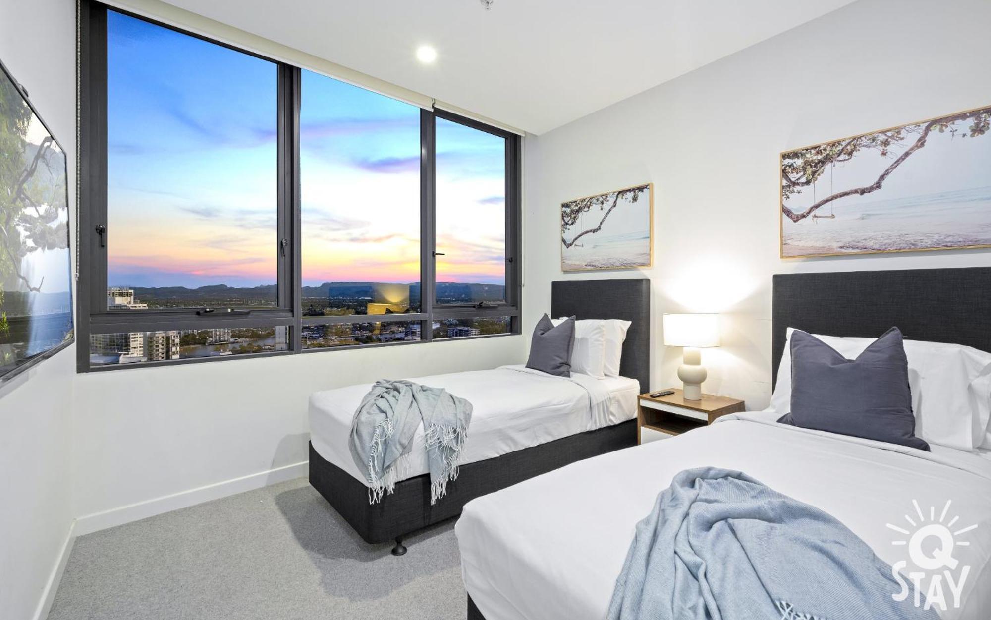 Ruby Apartments - Qstay Gold Coast Kültér fotó