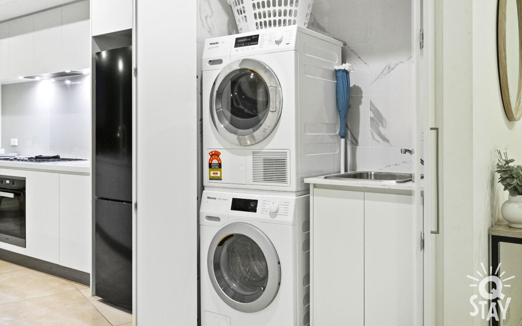 Ruby Apartments - Qstay Gold Coast Kültér fotó