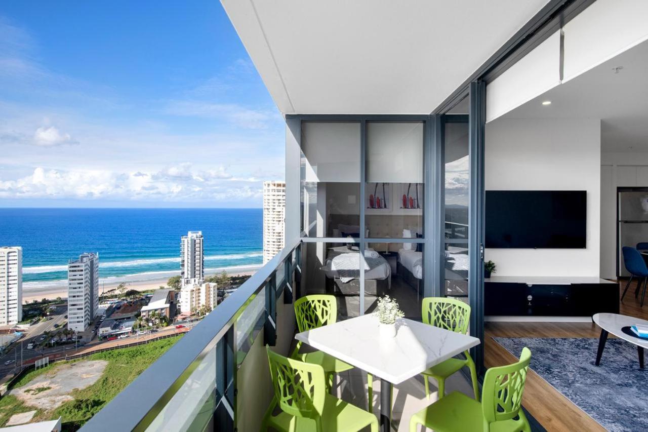 Ruby Apartments - Qstay Gold Coast Kültér fotó